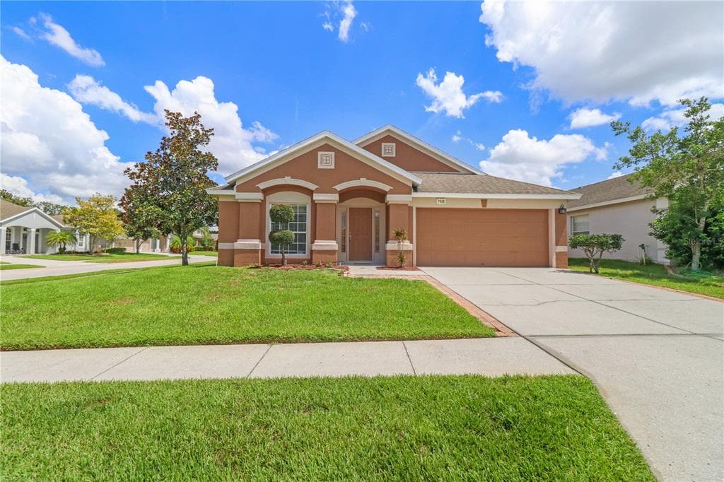 7628 GRANITVILLE DRIVE WESLEY CHAPEL, FL 33545