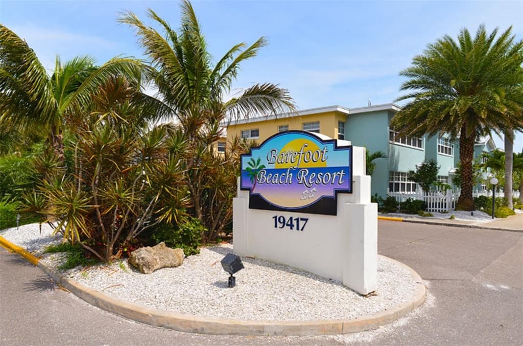 19417 GULF BOULEVARD UNIT E-204