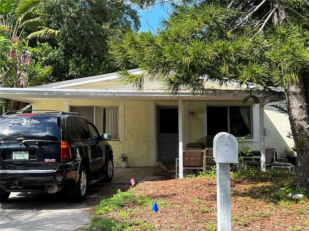 6680 DATE PALM AVENUE S ST PETERSBURG, FL 33707