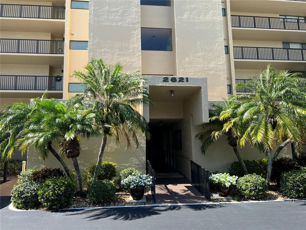 2621 COVE CAY DRIVE UNIT 407 CLEARWATER, FL 33760
