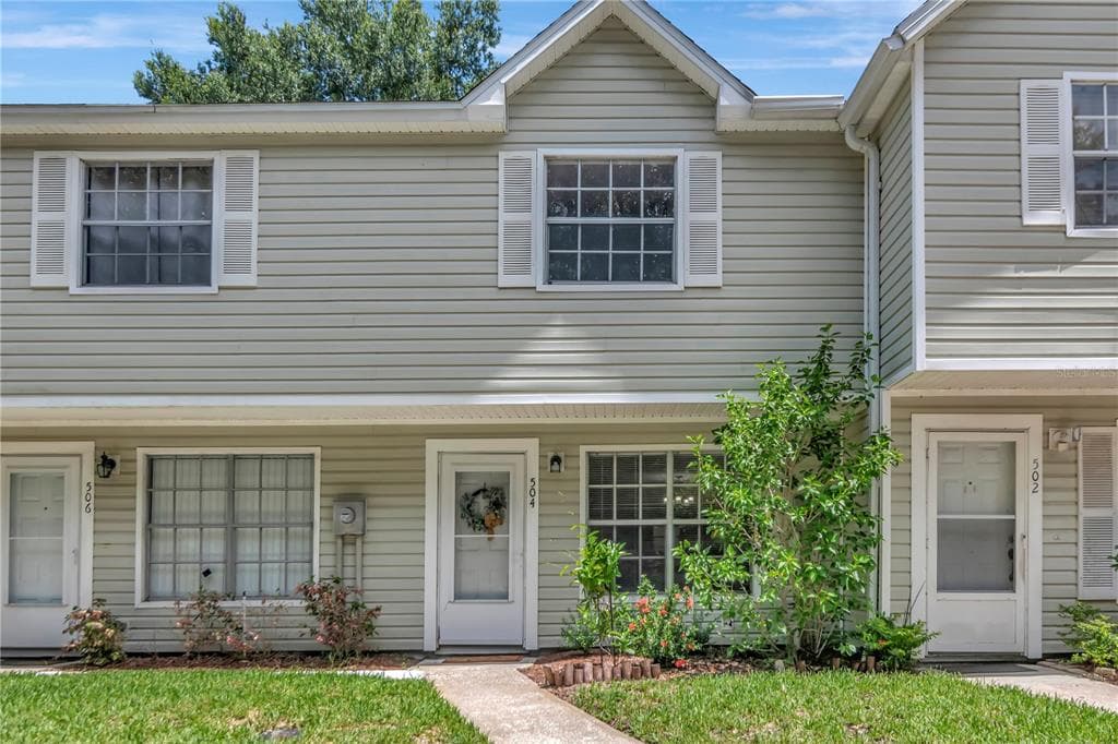 504 OLE PLANTATION DRIVE BRANDON, FL 33511