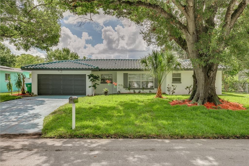 1461 DEXTER DRIVE CLEARWATER, FL 33756