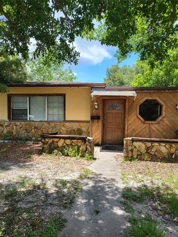 5538 6TH AVENUE N ST PETERSBURG, FL 33710