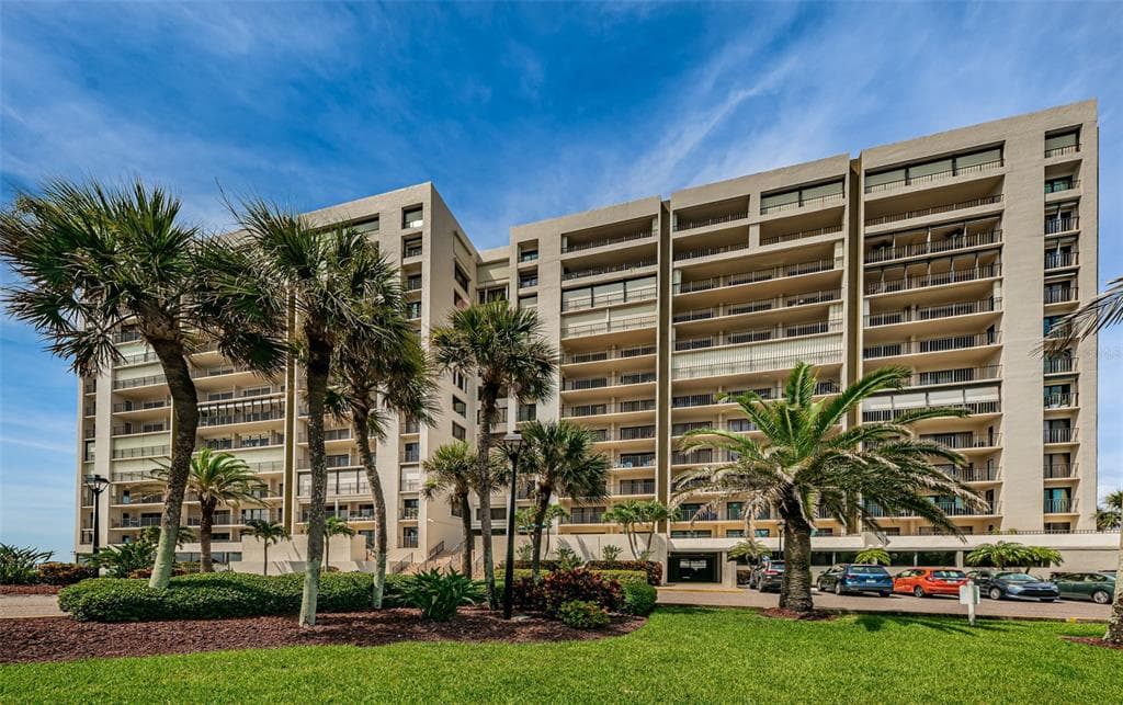 1480 GULF BOULEVARD UNIT 212 CLEARWATER, FL 33767