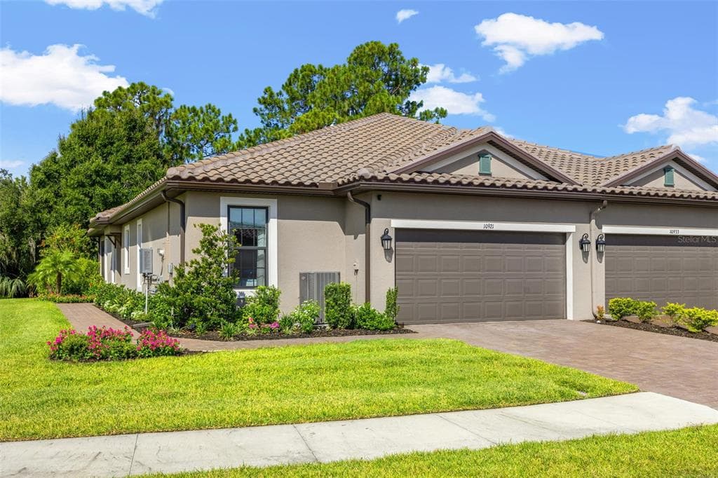 10921 WENDOVER DRIVE PALMETTO, FL 34221