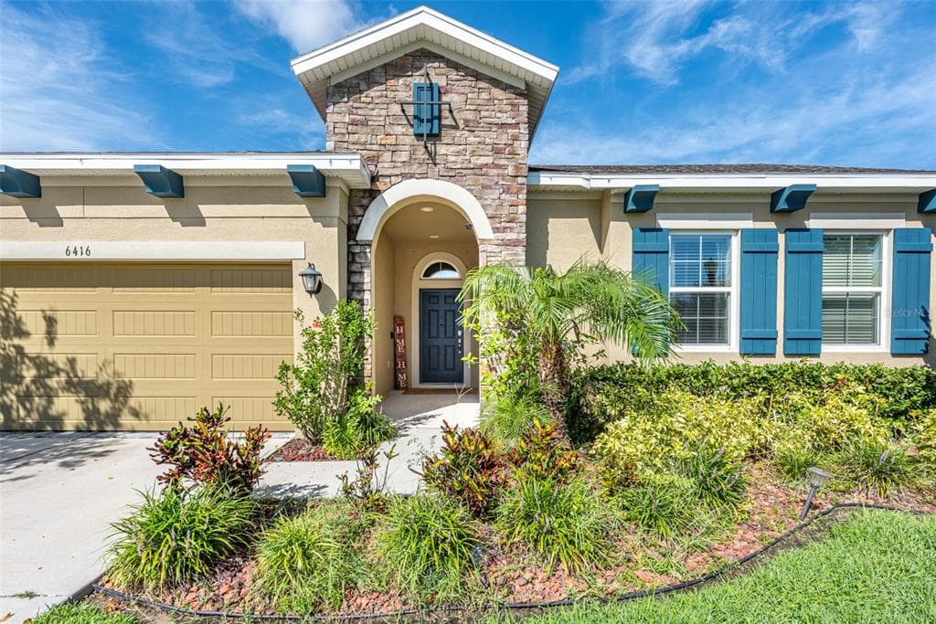6416 BLUE SAIL LANE