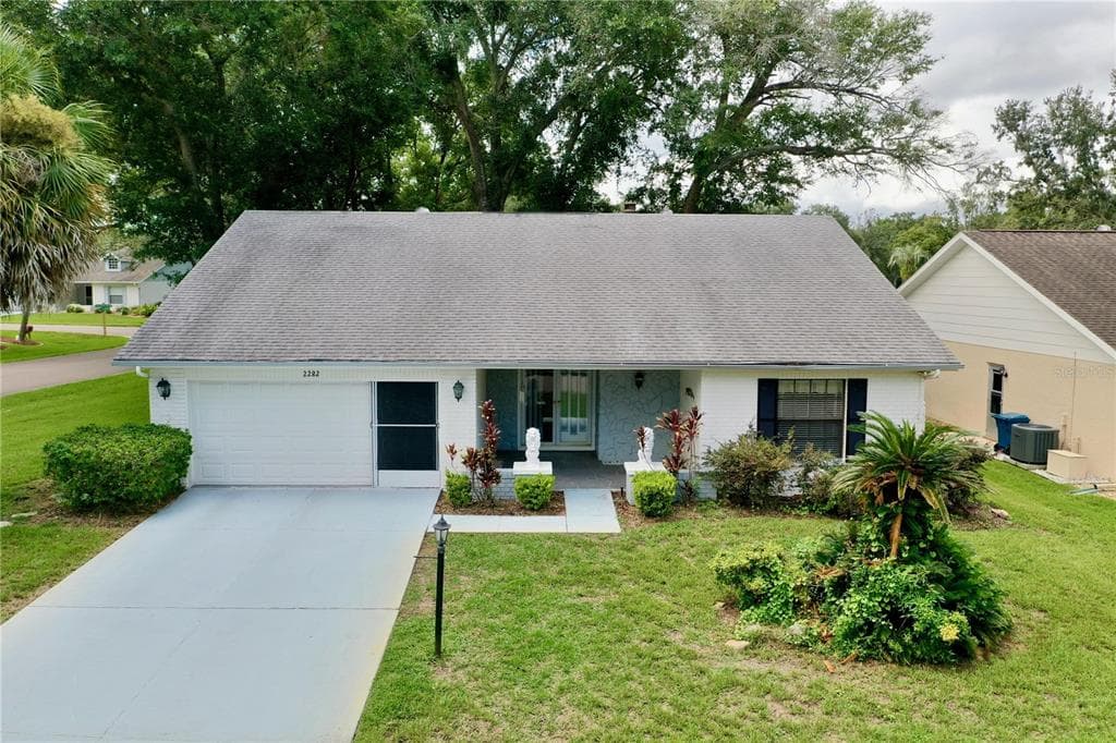 2282 PEBBLE BEACH DRIVE SPRING HILL, FL 34606