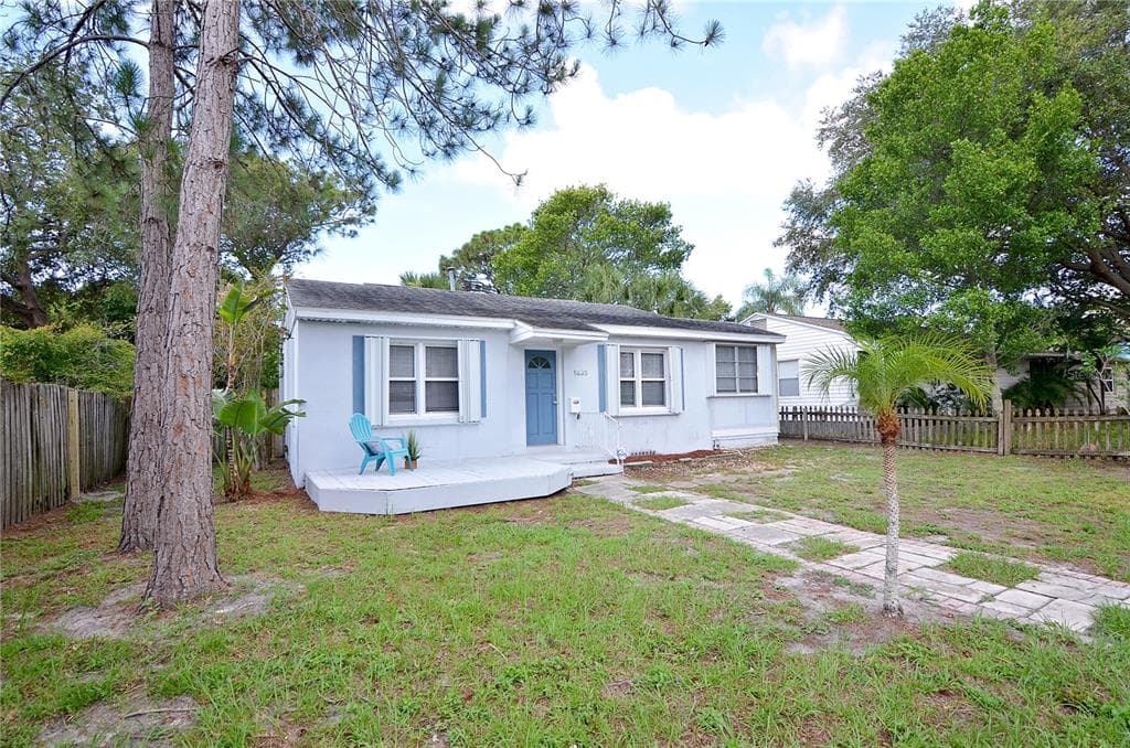 5620 2ND AVENUE N ST PETERSBURG, FL 33710