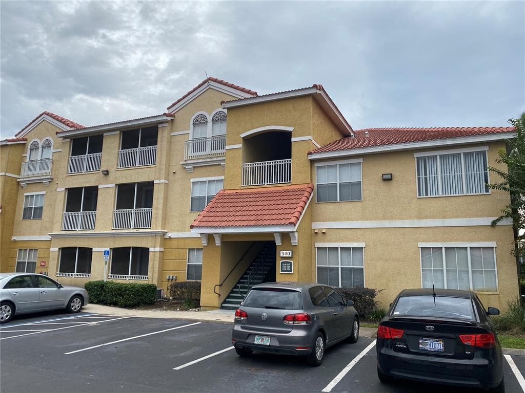 18001 RICHMOND PLACE DRIVE UNIT 634 TAMPA, FL 33647