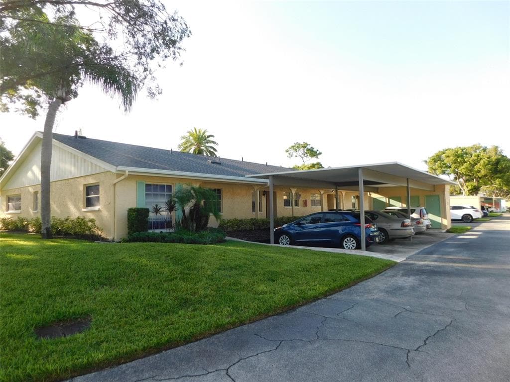 2465 NORTHSIDE DRIVE UNIT 207 CLEARWATER, FL 33761