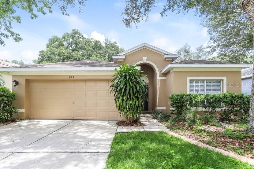 713 PARSONS POINTE STREET SEFFNER, FL 33584