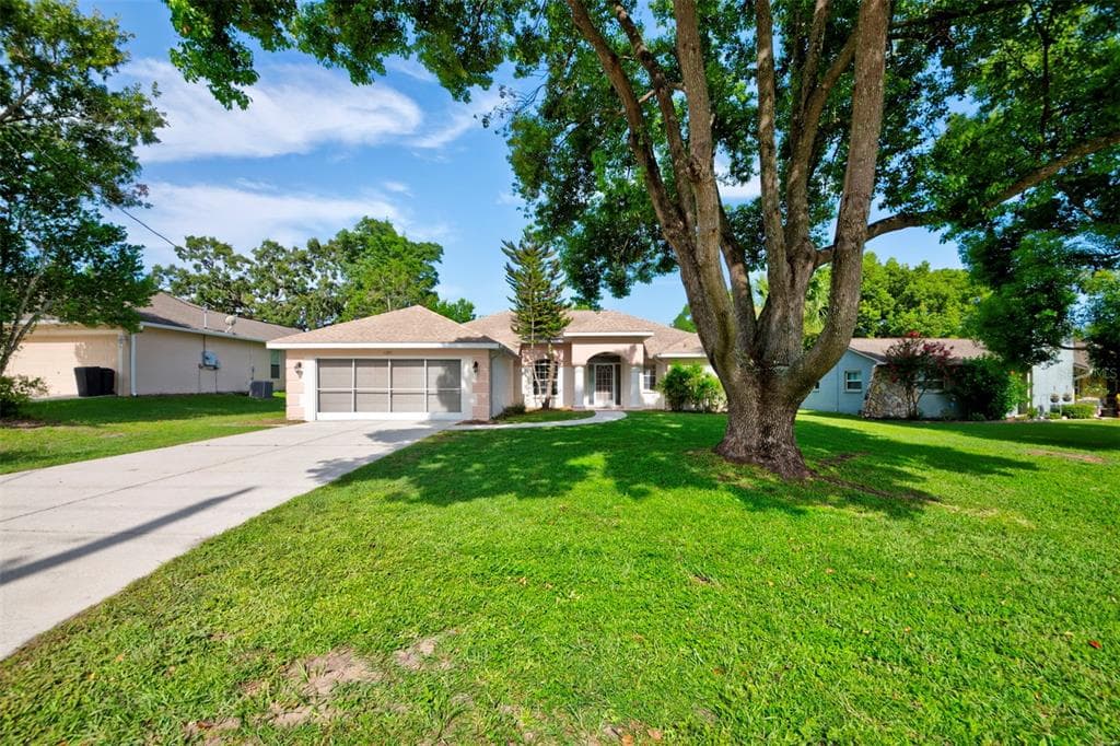 1321 GATEWOOD AVENUE SPRING HILL, FL 34608