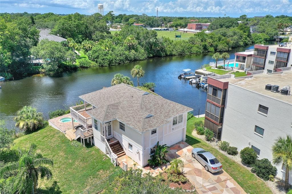 5848 DAILEY LANE NEW PORT RICHEY, FL 34652
