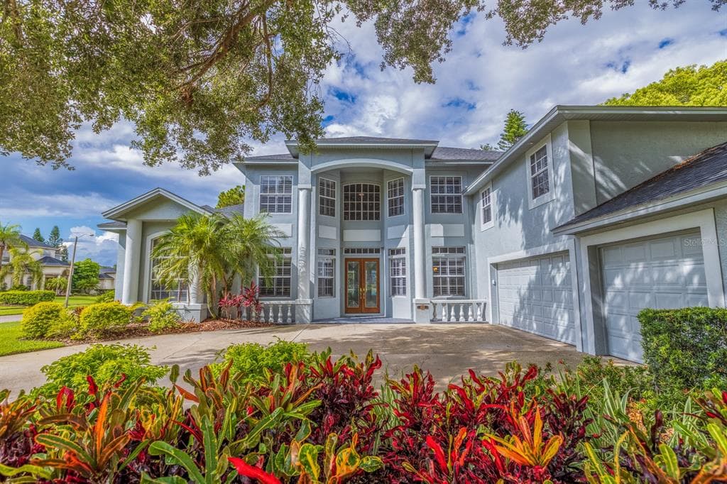 4050 EXECUTIVE DRIVE