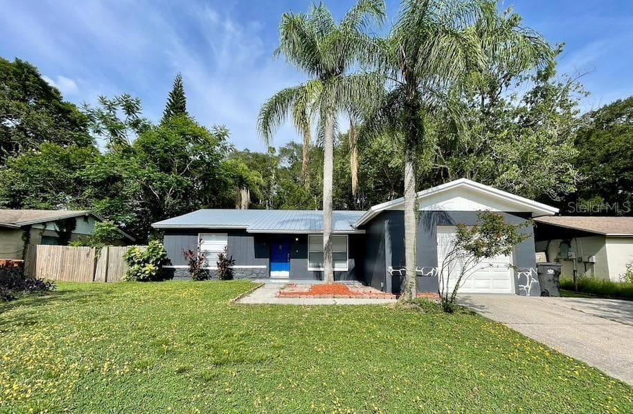 218 FAITHWAY DRIVE SEFFNER, FL 33584
