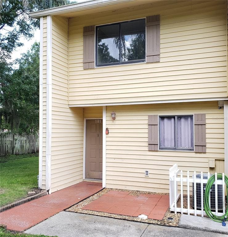 4427 DYLAN LOOP UNIT 181 LAND O LAKES, FL 34639