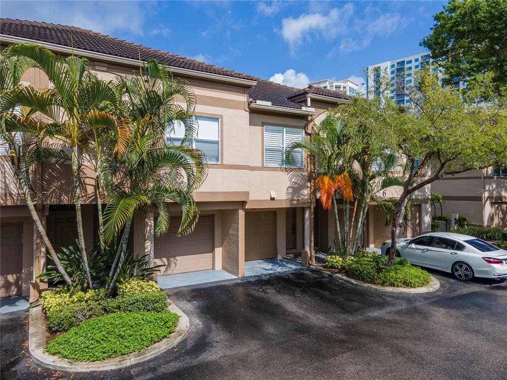 853 NORMANDY TRACE ROAD TAMPA, FL 33602