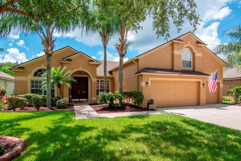 5329 WINHAWK WAY LUTZ, FL 33558
