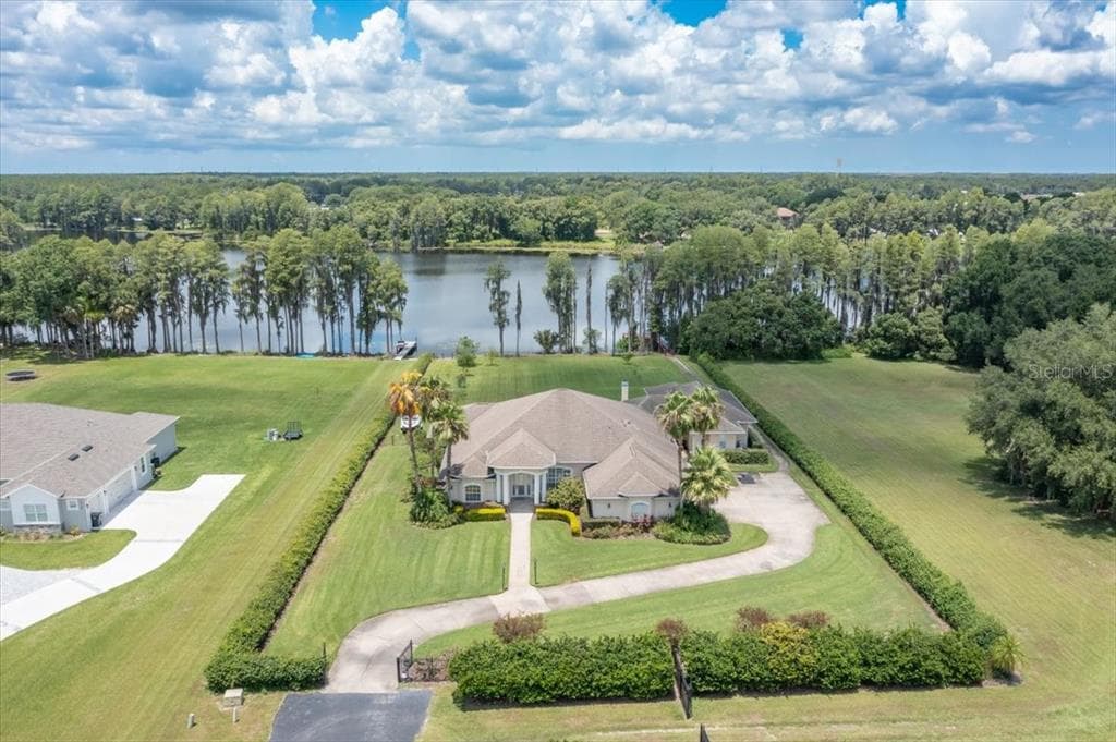 19720 KELL ESTATES LANE LUTZ, FL 33549