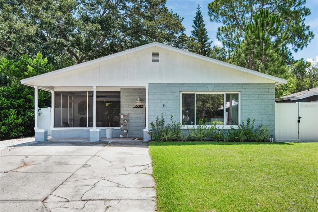 6012 S ELKINS AVENUE TAMPA, FL 33611