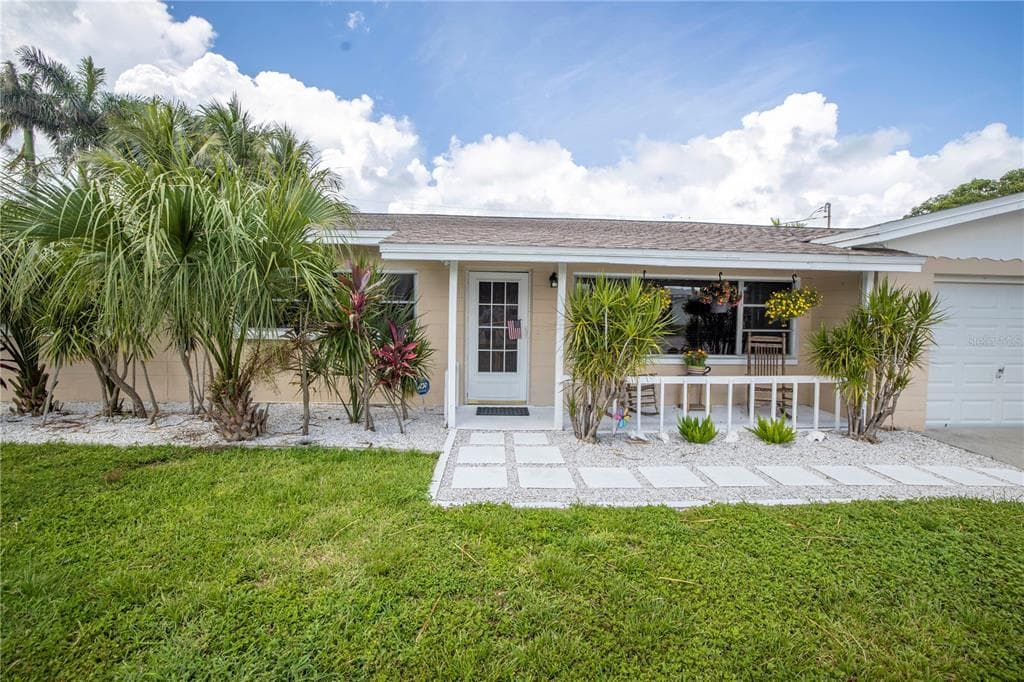 6923 GRANDE VISTA WAY S SOUTH PASADENA, FL 33707