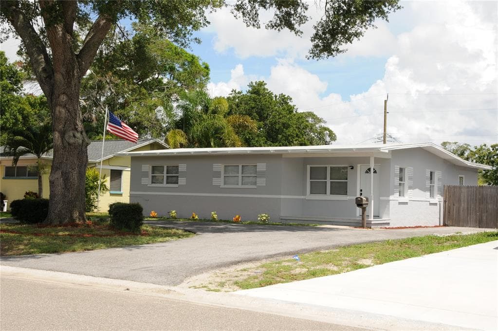 4551 14TH AVENUE N ST PETERSBURG, FL 33713