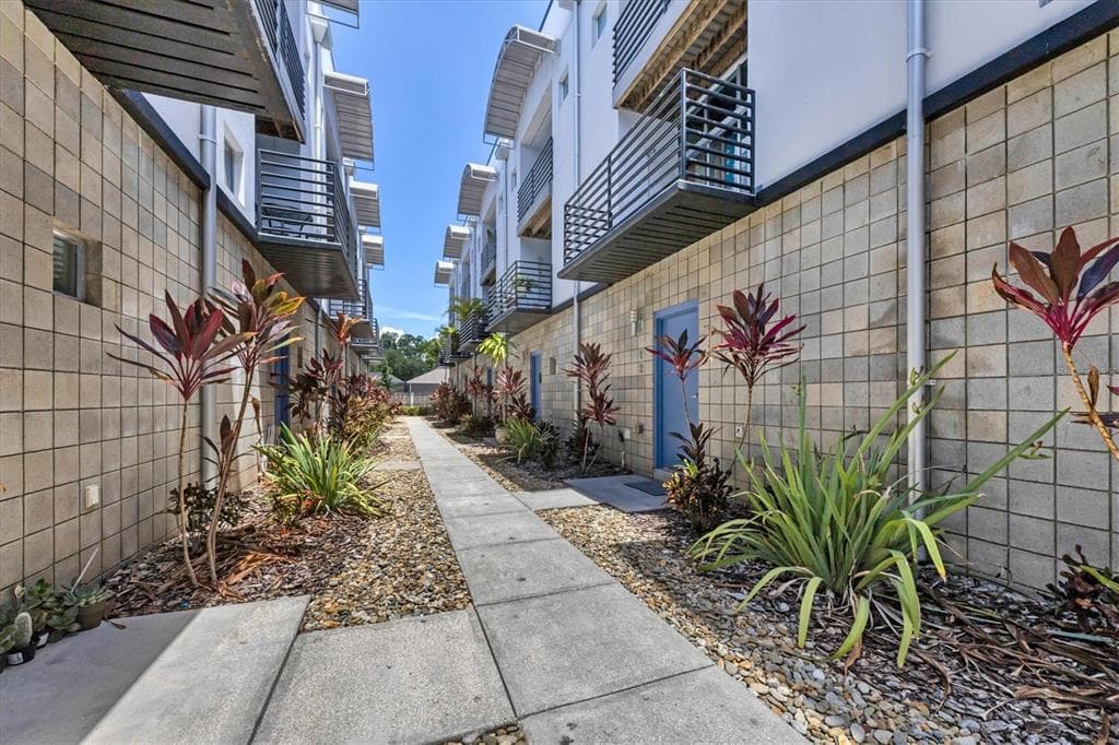 5008 S MACDILL AVENUE UNIT 12