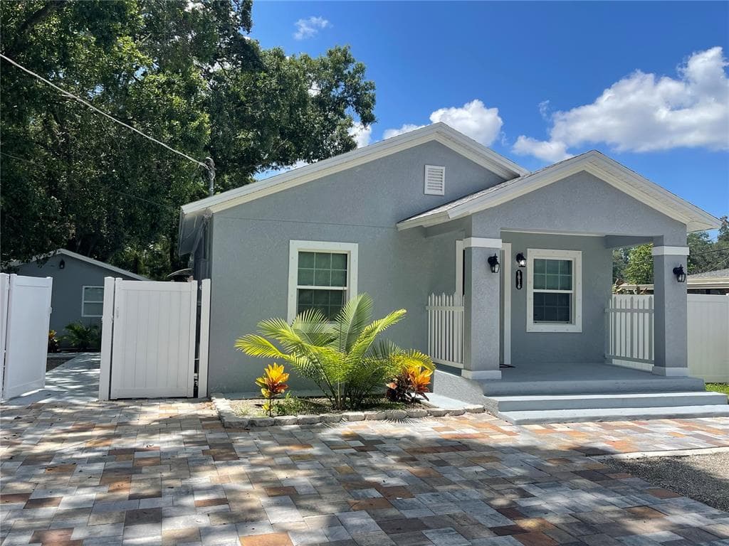 1916 W BURKE STREET TAMPA, FL 33604