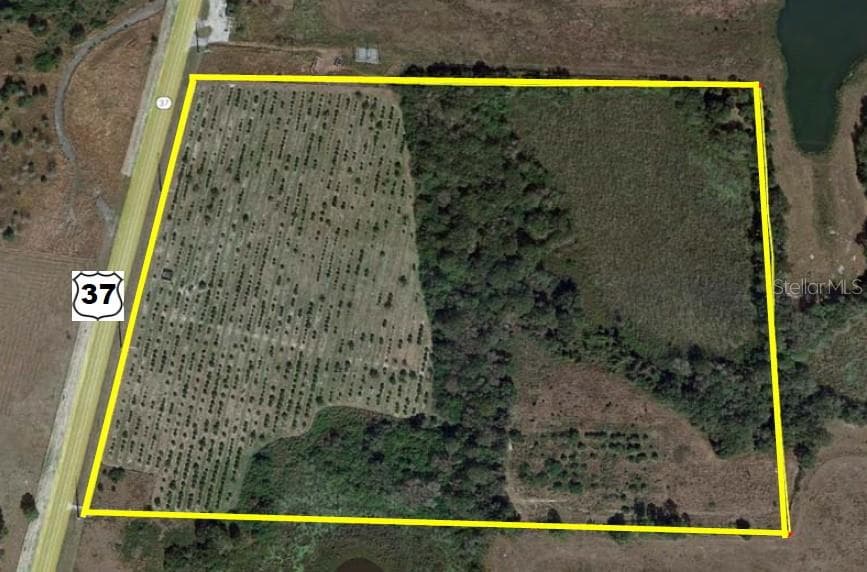 7651 S US HWY 37 MULBERRY, FL 33860