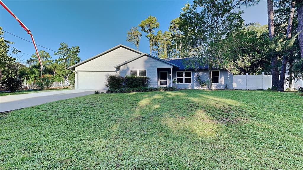 41 BREWSTER LANE PALM COAST, FL 32137