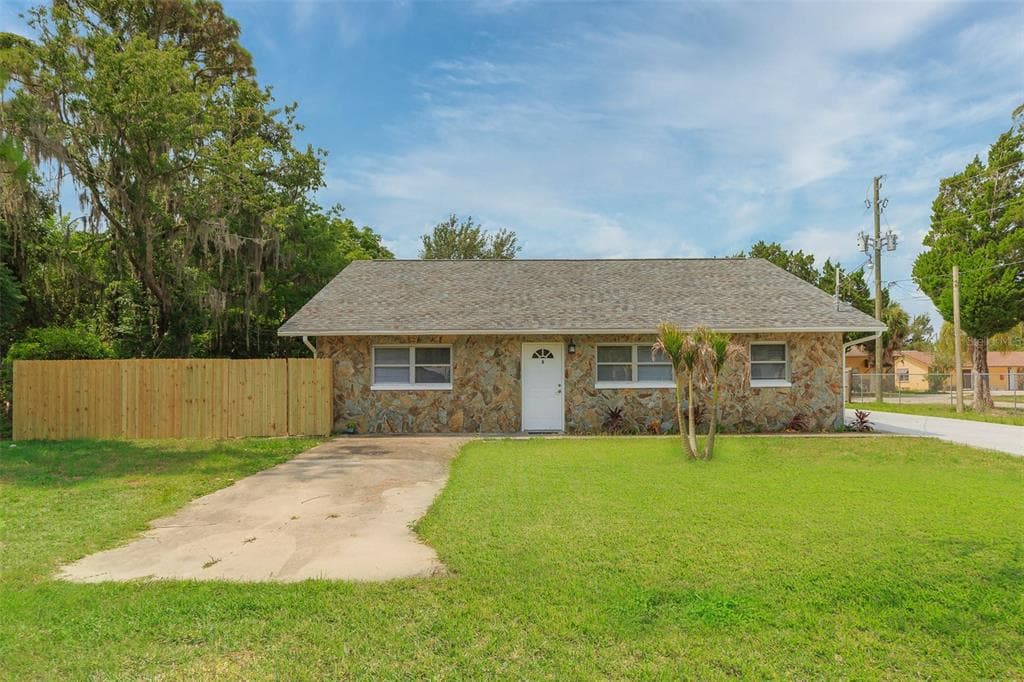 7518 NEW JERSEY AVENUE HUDSON, FL 34667