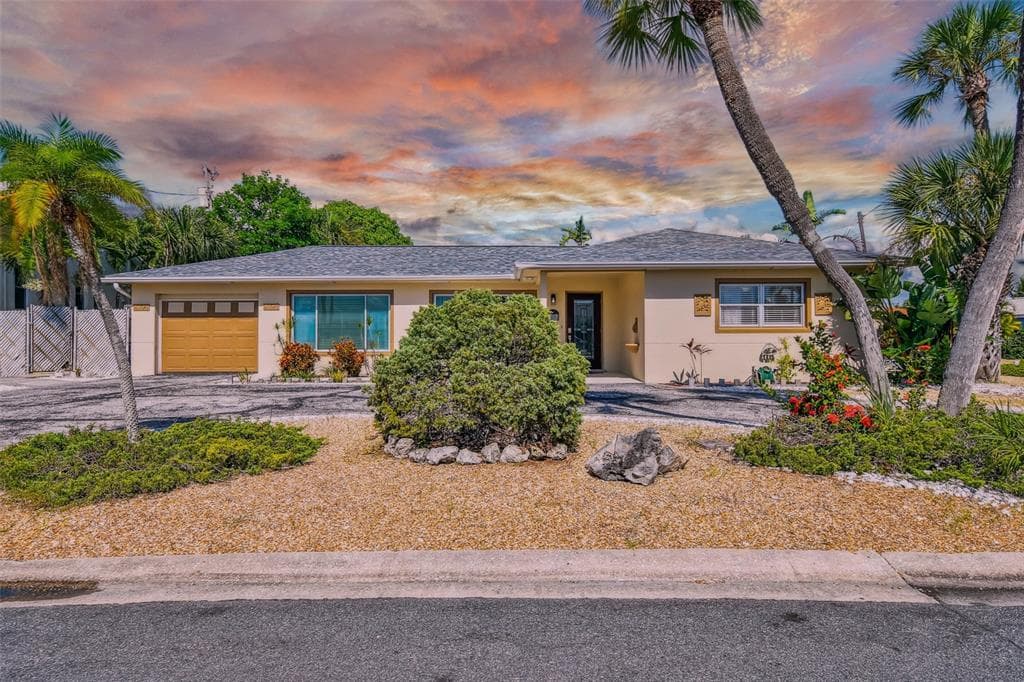 234 LIDO DRIVE ST PETE BEACH, FL 33706