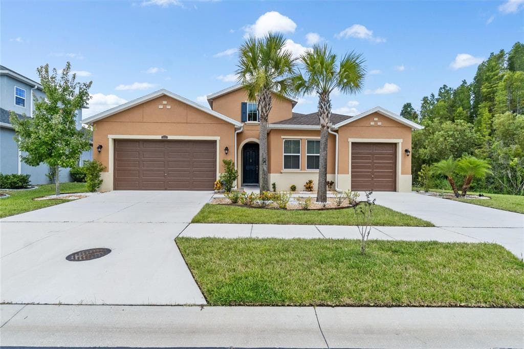 1948 WHITEWILLOW DRIVE WESLEY CHAPEL, FL 33543