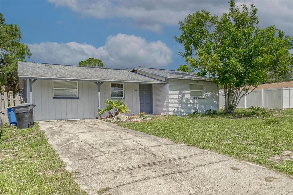 1308 KINGSWOOD DRIVE CLEARWATER, FL 33759