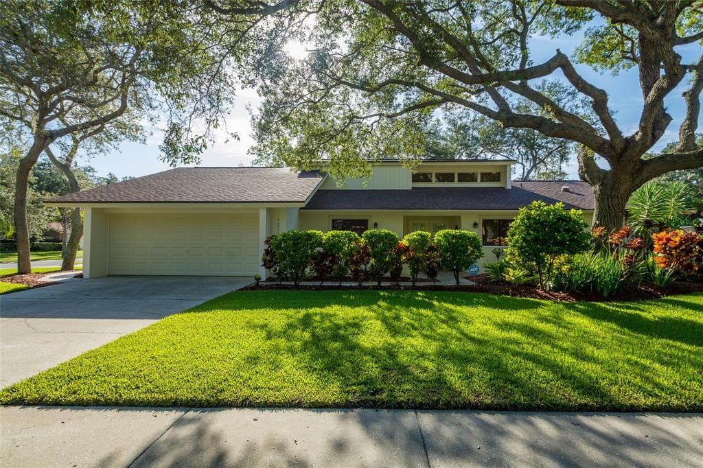 10115 130TH LANE N SEMINOLE, FL 33776