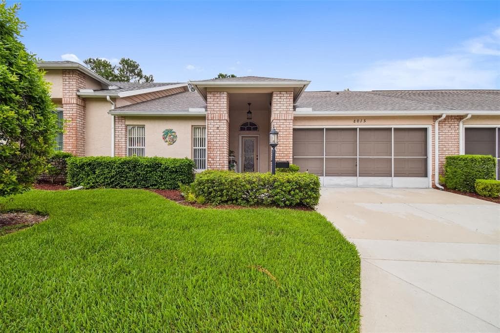 8015 WILLOW BROOK DRIVE SPRING HILL, FL 34606