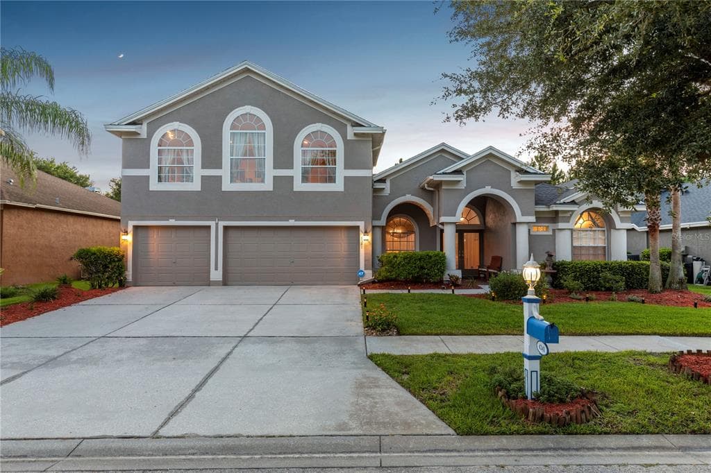4341 WATERFORD LANDING DRIVE LUTZ, FL 33558