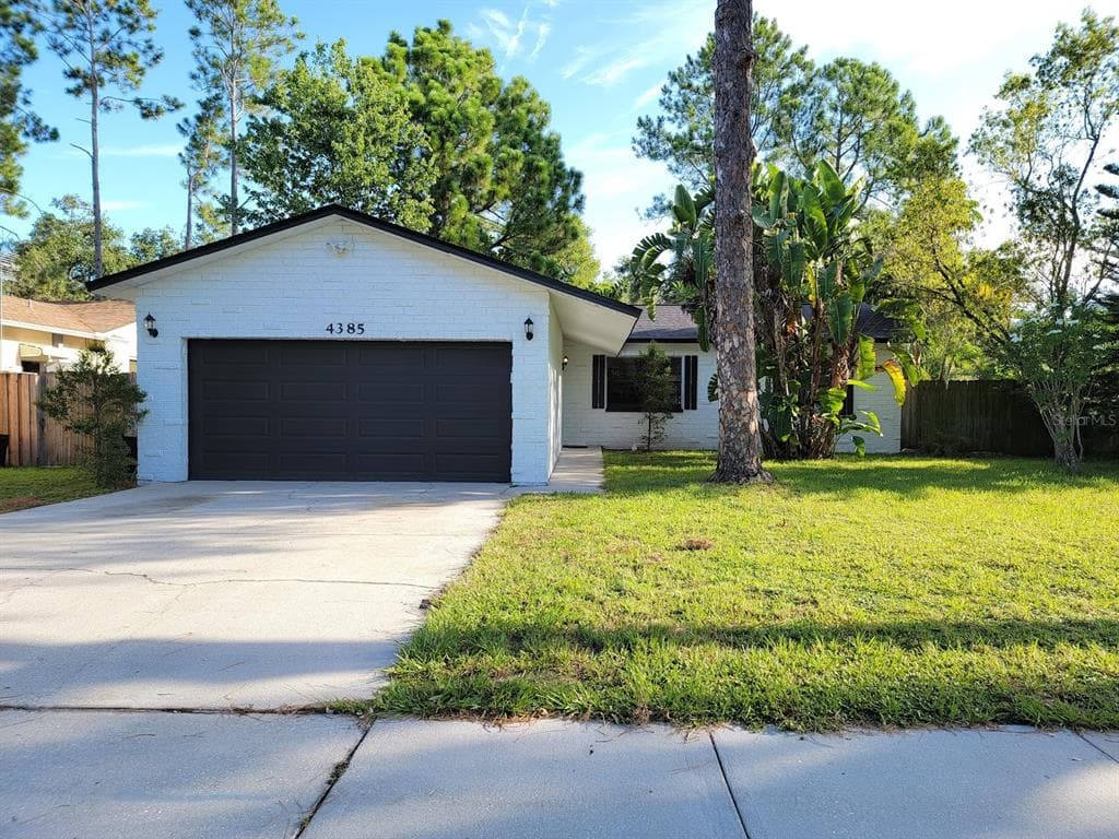 4385 76TH AVENUE N PINELLAS PARK, FL 33781