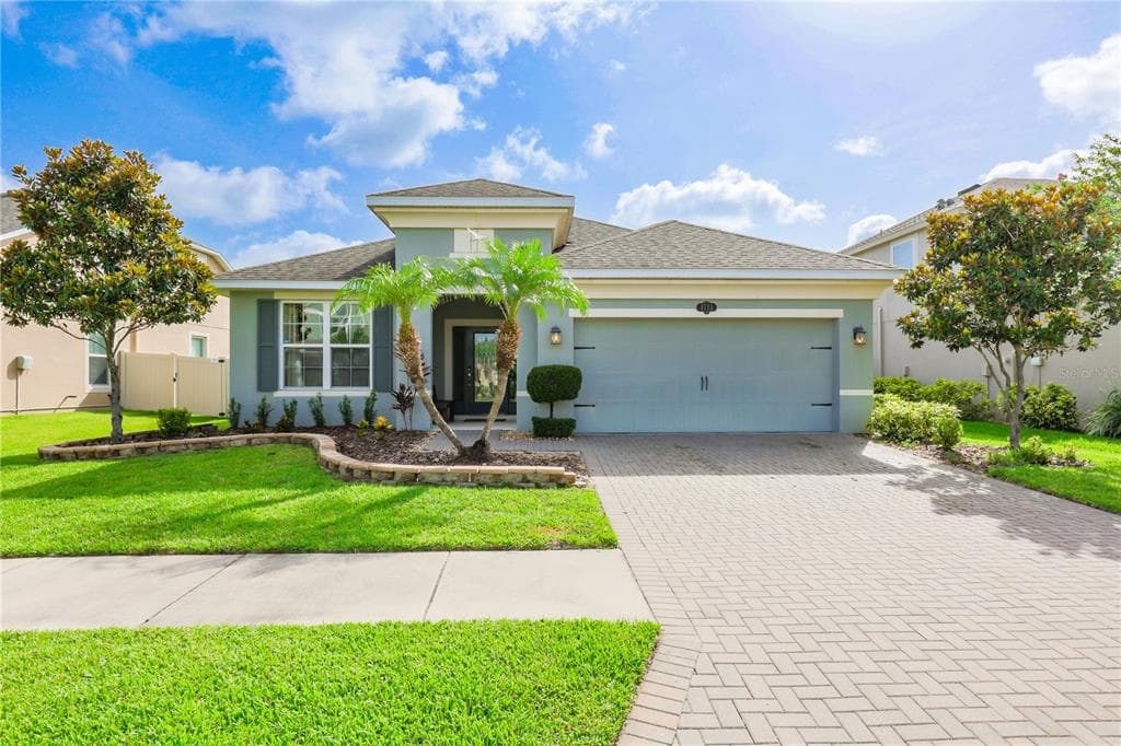 1715 FOX GRAPE LOOP LUTZ, FL 33558