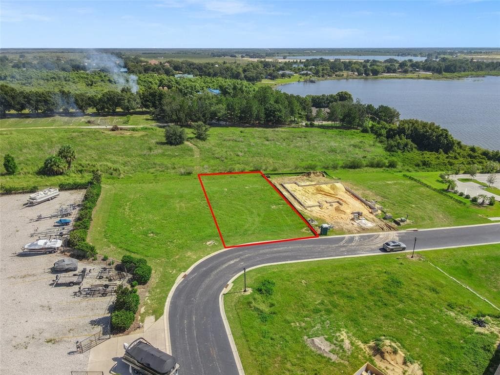 464 BONAMIA AVENUE LAKE ALFRED, FL 33850