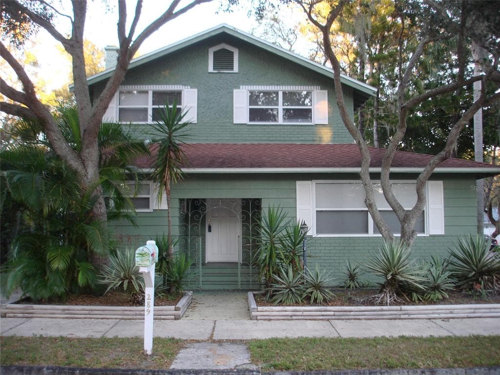 289 TUCKER STREET SAFETY HARBOR, FL 34695