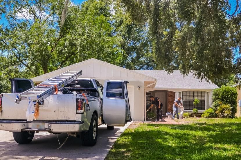 4 ORANGE BLOSSOM TRAIL YALAHA, FL 34797