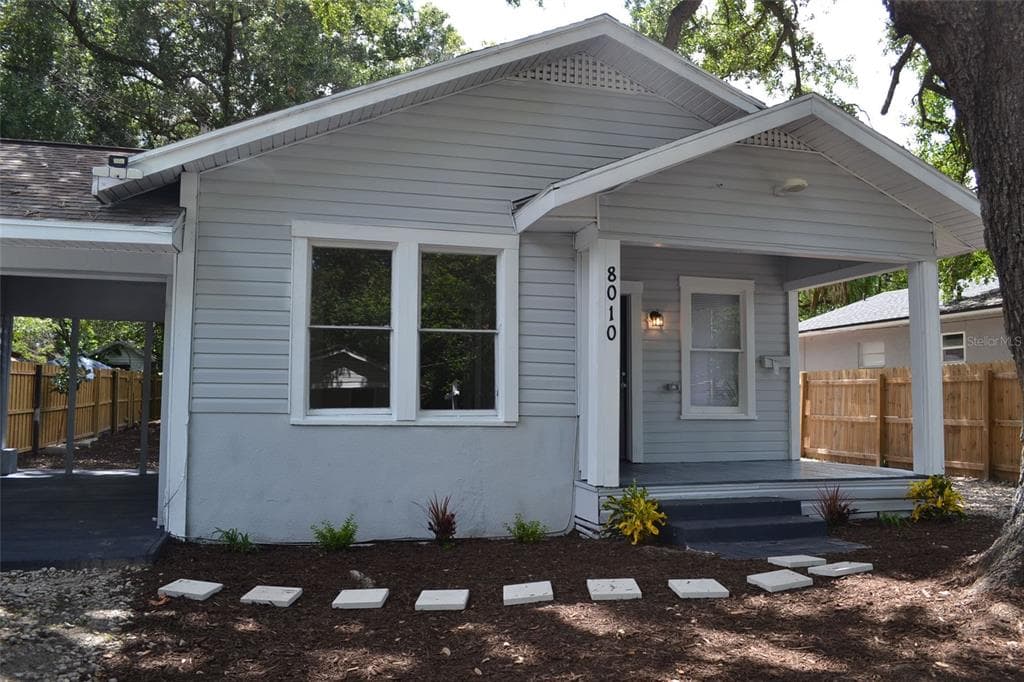 8010 N 11TH STREET TAMPA, FL 33604