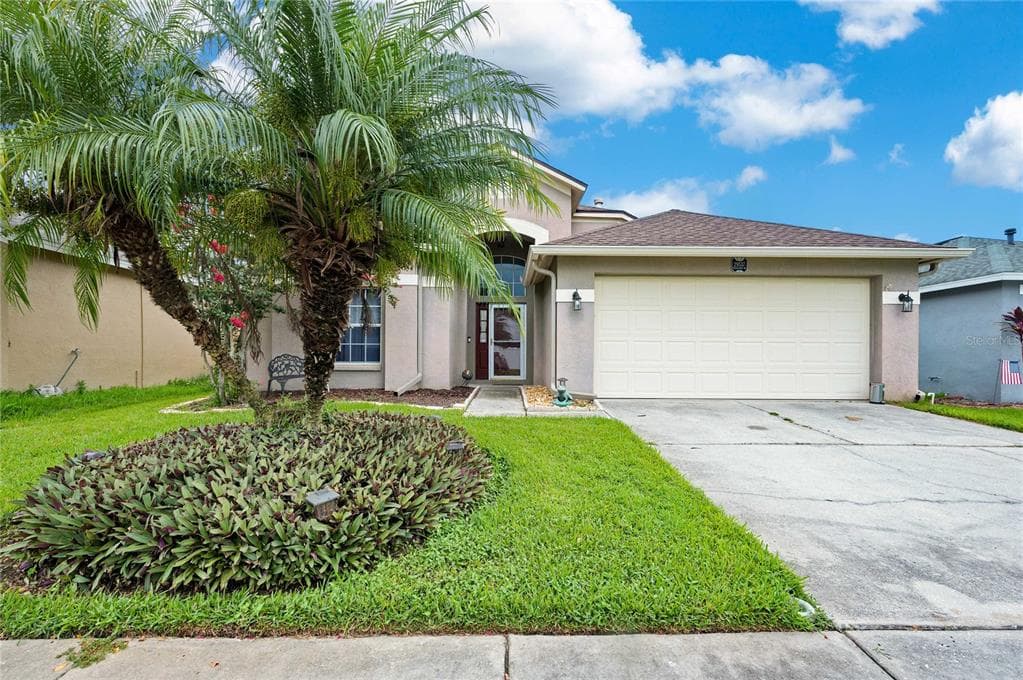 29537 CROSSLAND DRIVE WESLEY CHAPEL, FL 33543