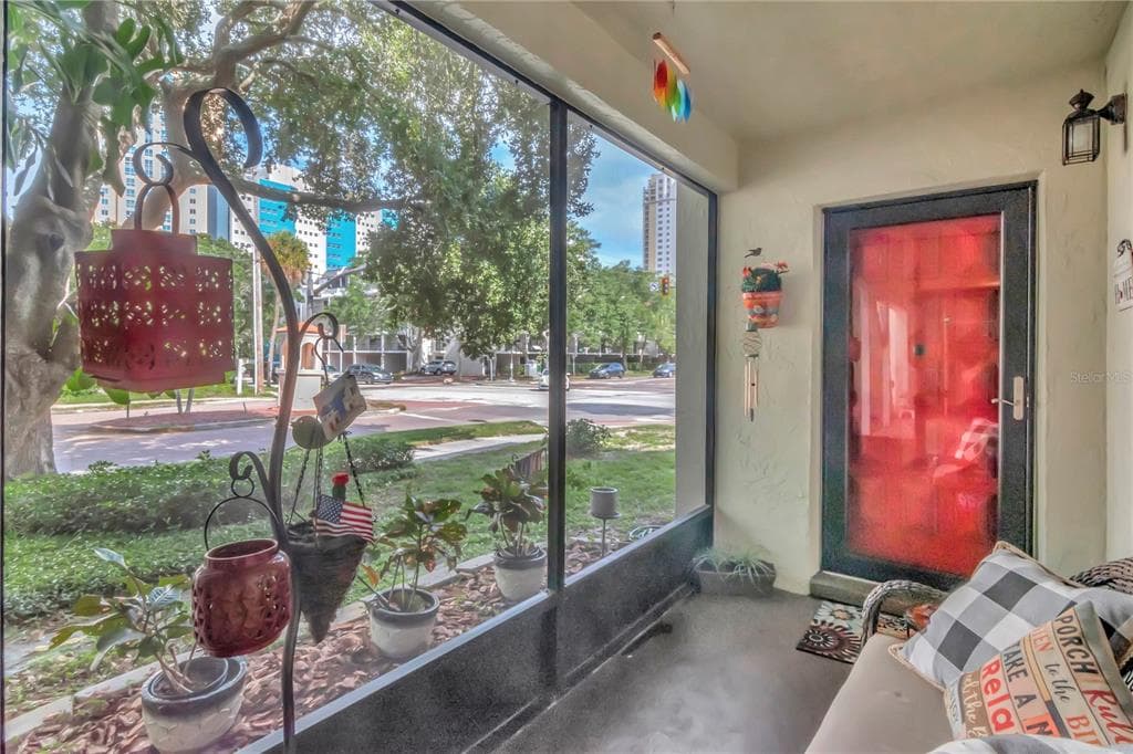 500 1ST STREET N UNIT 101 ST PETERSBURG, FL 33701