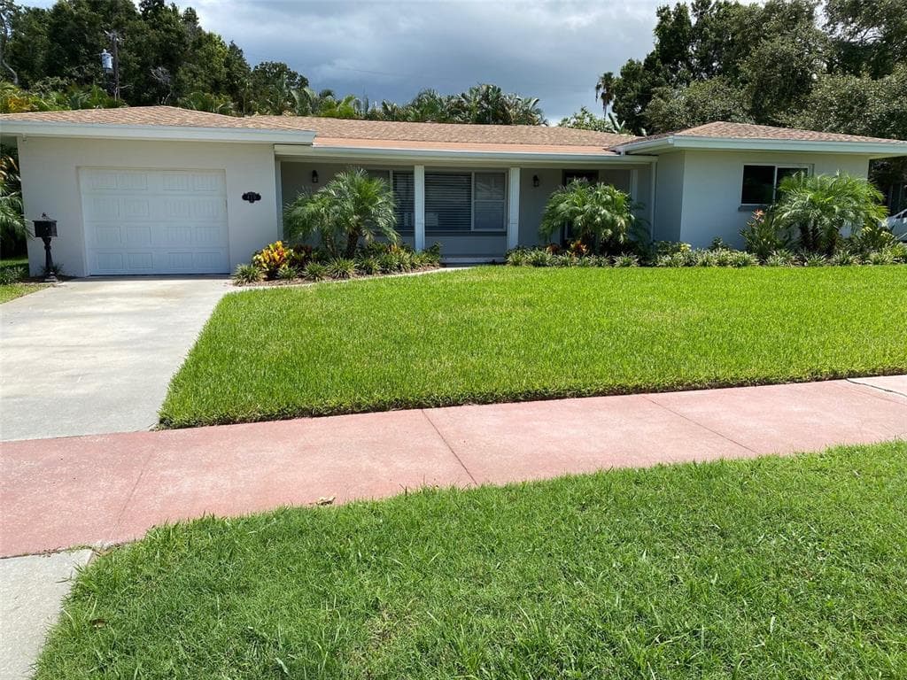 410 POINSETTIA ROAD BELLEAIR, FL 33756