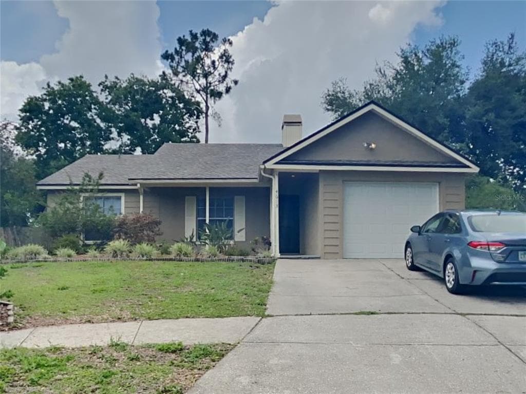 4613 S COUNTRY HILLS COURT PLANT CITY, FL 33566