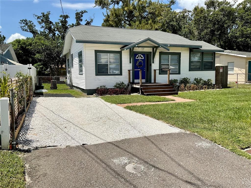 4250 45TH AVENUE N ST PETERSBURG, FL 33714