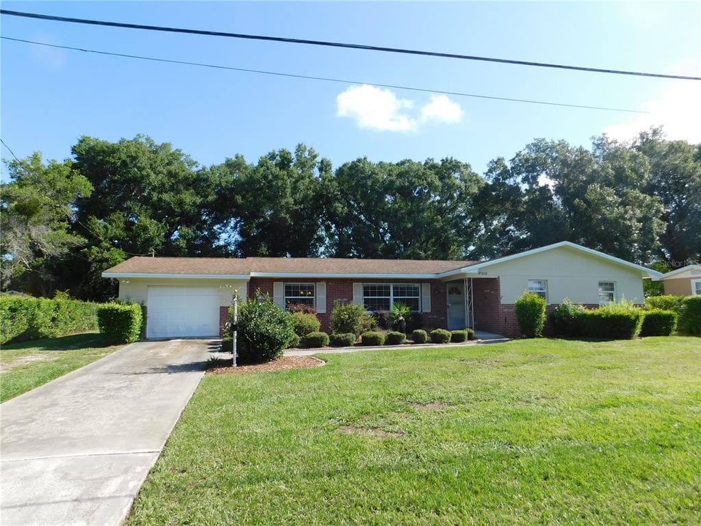 37235 TEMPLE AVENUE ZEPHYRHILLS, FL 33541