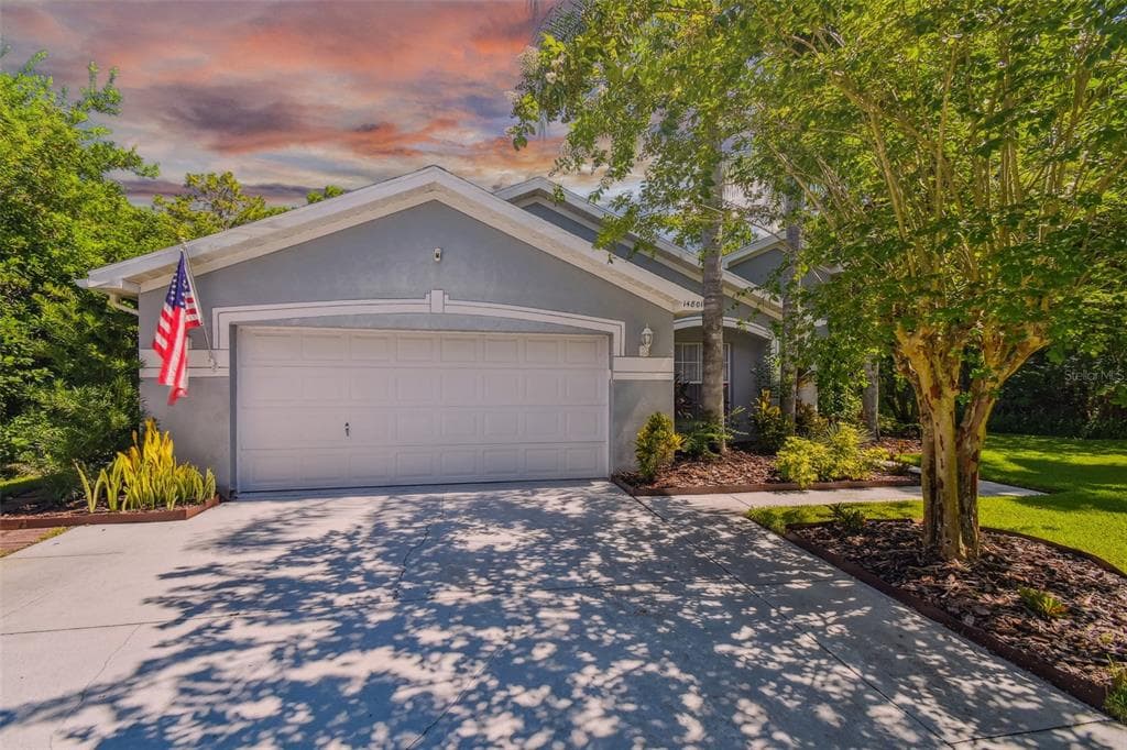 14801 HERONGLEN DRIVE LITHIA, FL 33547